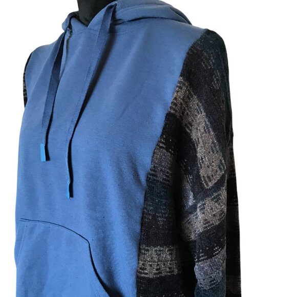 Upcycled Hoodie With Sweater Sleeves, Plus Size: Blue Sweatshirt Jacket - Picture 5 of 10